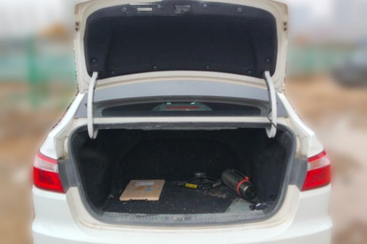 Used Changan Alsvin V7 2016 1.6L Manual Enjoyment Model China V Standard
