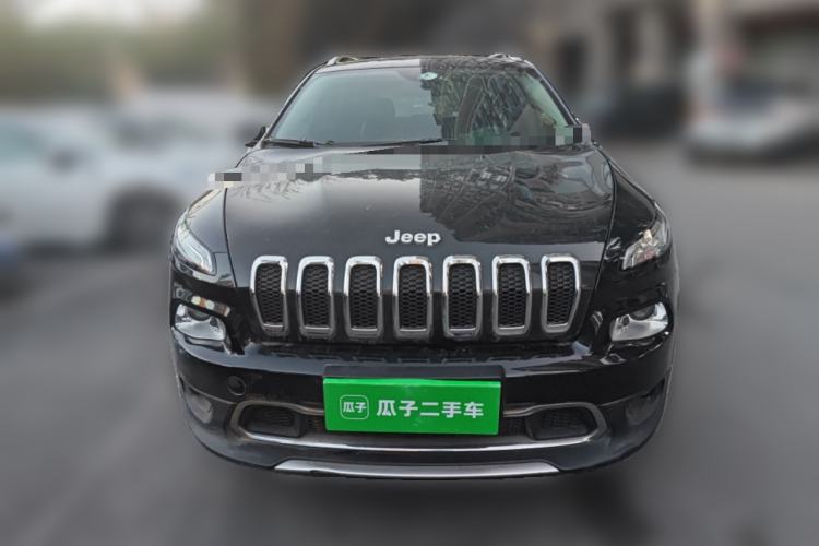 Used Jeep Cherokee 2017 2.0L Superior Edition