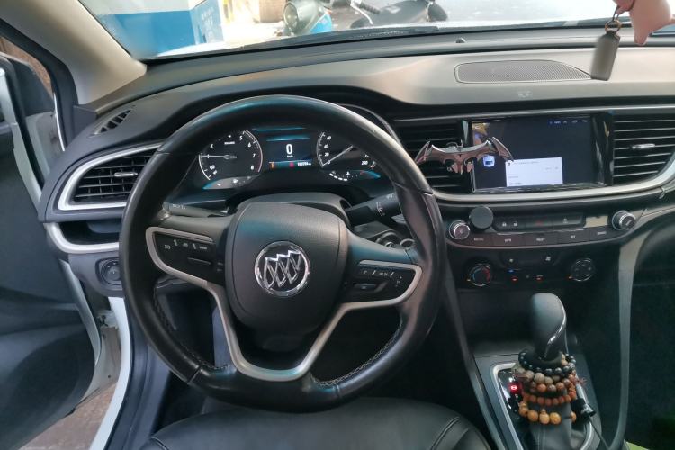 Used Buick GT 2018 18T Automatic Elite Model Steering Wheel