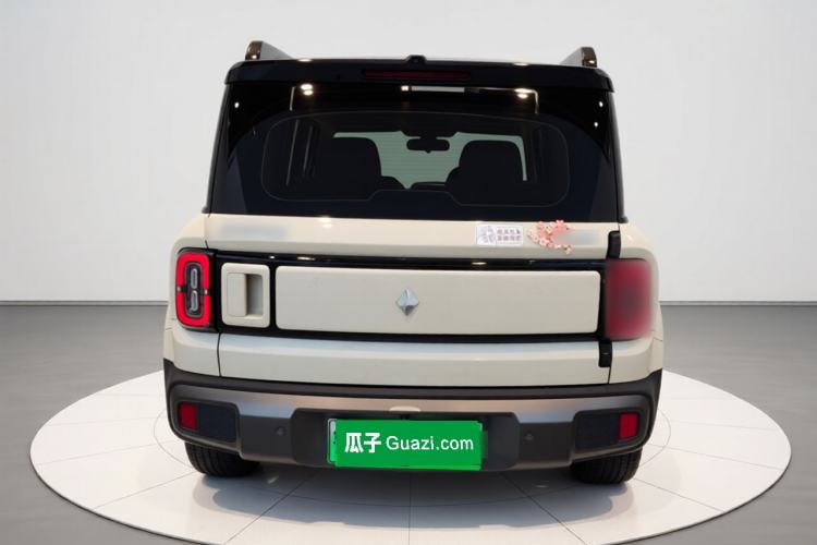 Used Baojun Spark EUV 2026 Model 401km Flagship Edition Exterior 4