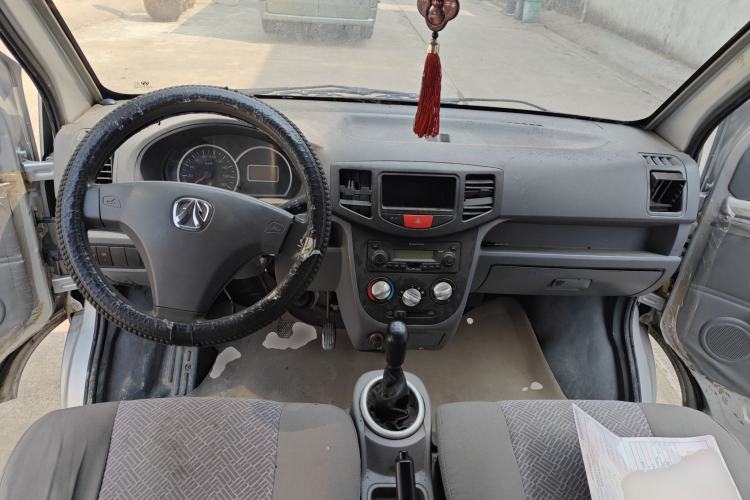 Used BAIC Weiwang 306 2011 1.3L Comfort version 7 seats
