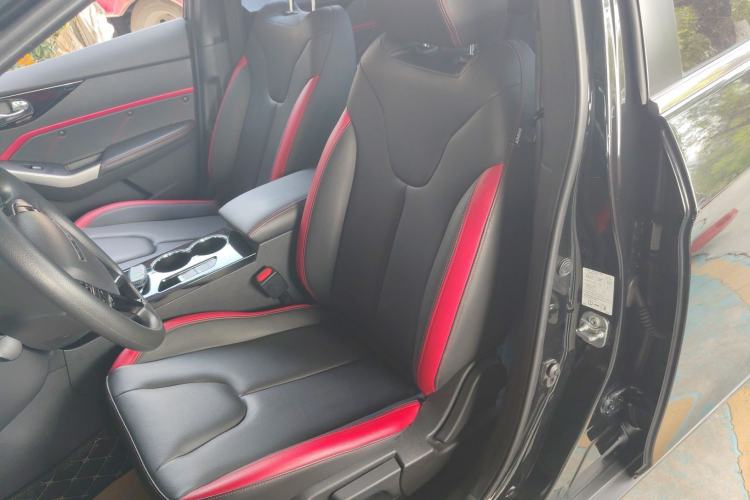 Used Venucia D60 2019 100 000 Honor 1.6L XL CVT Chenku Edition China VI Standard Left Front Seat