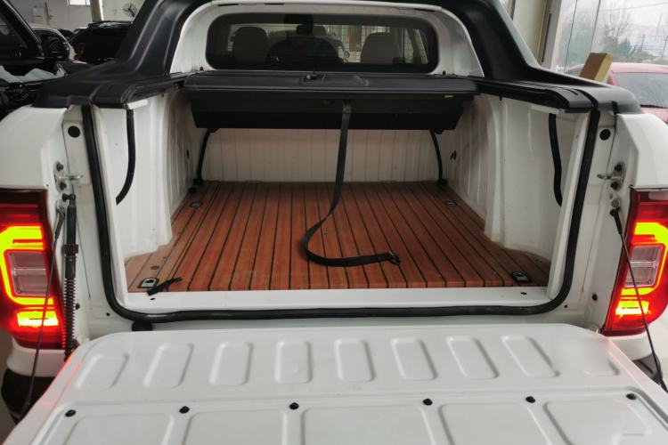 Used Farizon FX 2021 1.8T Smart Connect 5-Seater