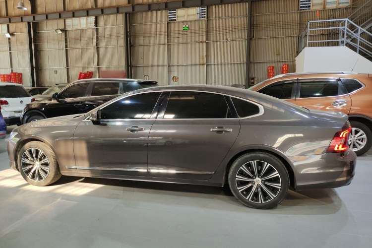 Used Volvo S90 2021 B5 Zhiyi Luxury Edition
