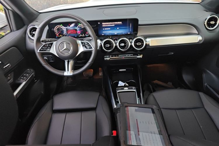 Used Mercedes-Benz GLB 2024 GLB 200 Dynamic Edition