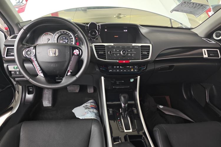 Used Honda Accord 2016 2.0L Elite Edition
