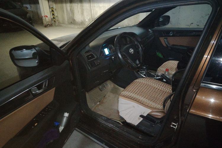 Used Brilliance V5 2014 1.5T Automatic Two-Wheel Drive Luxury Version
