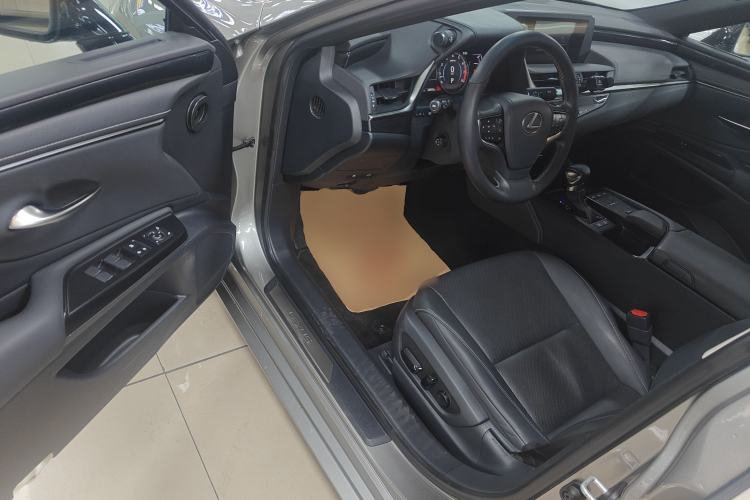 Used Lexus ES 2018 200 Excellence Edition China V Standard