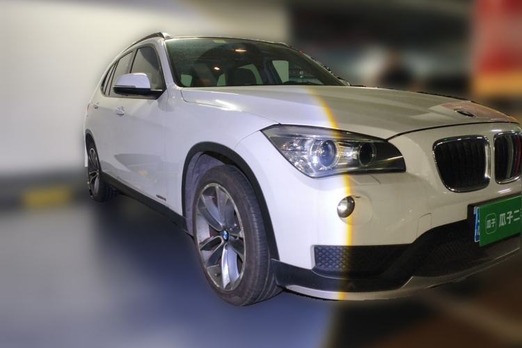 Used BMW X1 2015 sDrive18i Leading Edition
