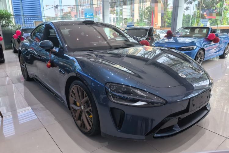 Used Xiaomi Auto SU7 2024 Four-Wheel Drive Ultra-Long Range Advanced Intelligent Driving Max Edition