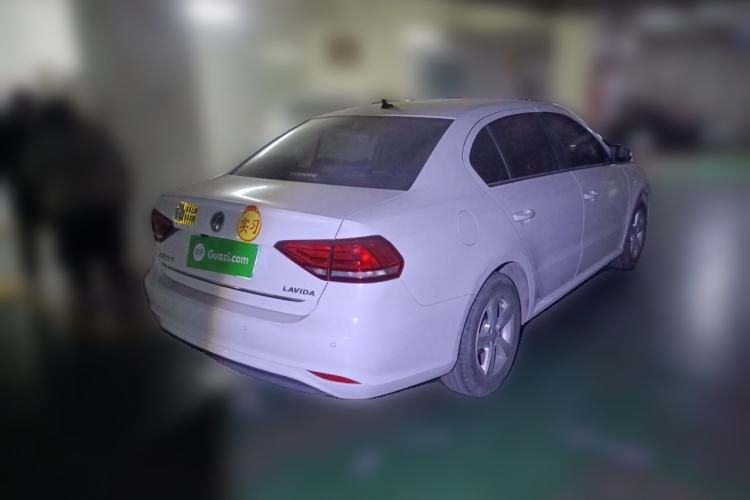 Used Volkswagen Lavida 2019 Lavida Start 1.5L Manual Fashion Edition China VI Standard Rear Right 45 Deg