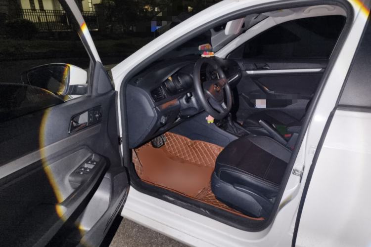 Used Volkswagen Gran Lavida 2017 1.6L Automatic Fashion Edition