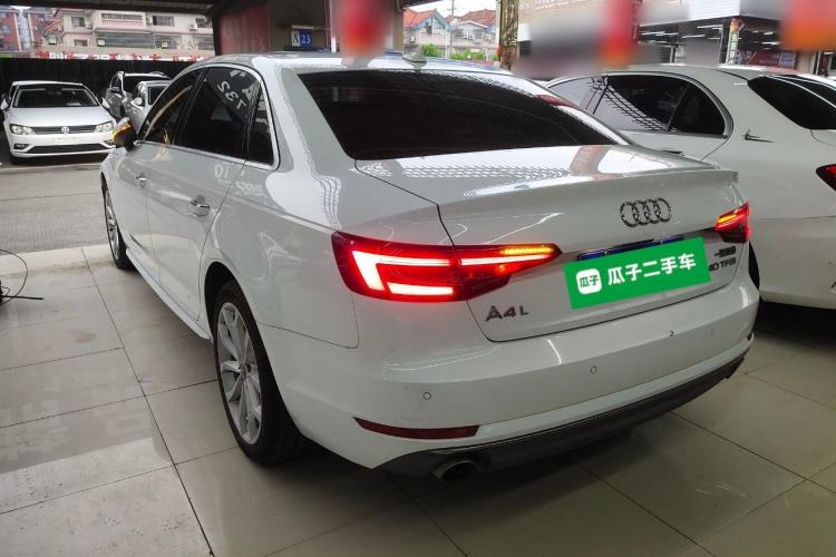 Used Audi A4L 2017 Plus 40 TFSI Ambition Model Rear Left 45 Deg