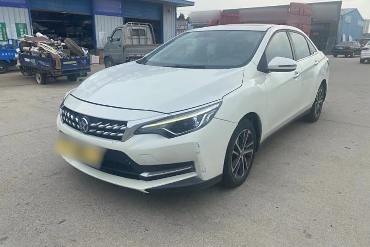 Used Venucia D60 2019 1.6L XL CVT Smart Connect Elite Edition