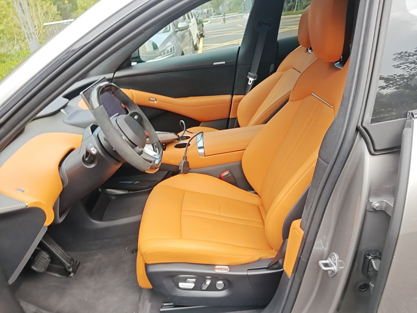 Xiaomi Auto YU7 2025 Ultra-Long Range High-Performance All-Wheel-Drive Max Edition — снимка 17