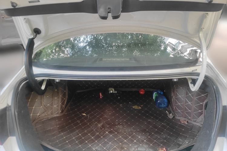 Used Volkswagen Sagitar 2017 1.6L Automatic Comfort Model Trunk