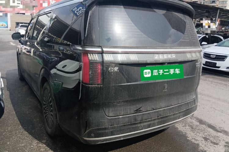 Used Zeekr 009 2022 WE Edition
