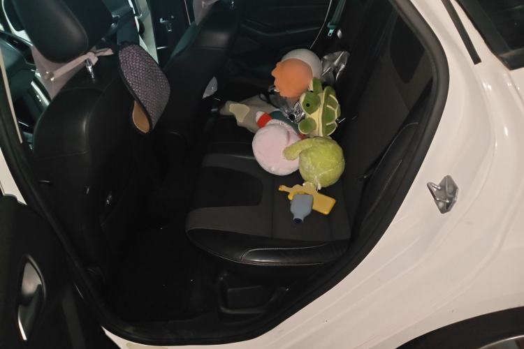 Used Ford Focus 2012 Sedan 1.6L Automatic Fashion Edition