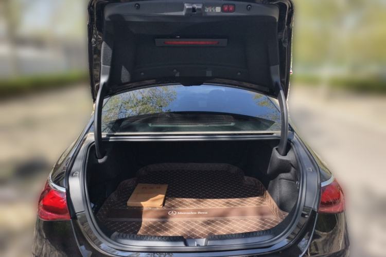 Used Mercedes-Benz E-Class 2024 Facelift E 300 L Luxury Edition Trunk