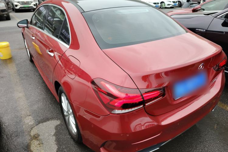 Used Mercedes-Benz A-Class 2021 A 200 L Sport Sedan Fashion Model
