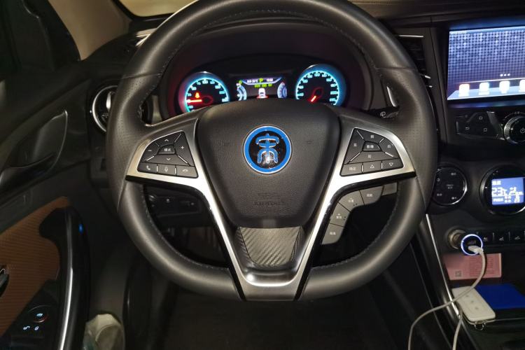 Used BYD Song New Energy 2017 Song DM 1.5TID All-Wheel Drive Luxury Model
