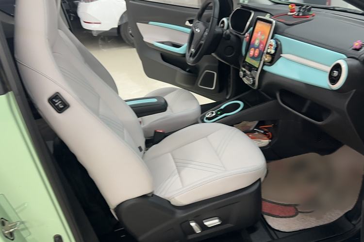 Used Chery New Energy Little Ant 2021 150 000 Yuan "Ant Fan" Edition New Ant Cool Version Lithium-Ion Battery