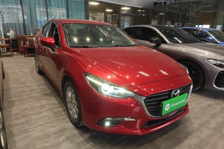 Used Mazda Mazda 3 Axela 2019 Cloud-Controlled Sedan 1.5L Automatic Luxury Model China VI Standard
