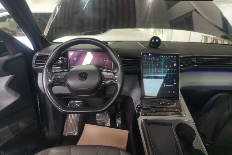 Used Nio ES8 2020 415 km Range 6-Seater Version
