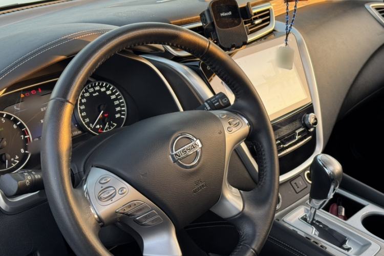 Used Nissan Murano 2021 2.5L XL Two-Wheel Drive Smart Connect Luxury Edition
