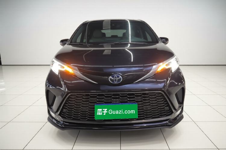 Used Toyota Granvia 2023 2.5L Hybrid Prestige PLUS Edition
