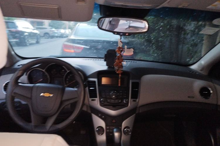 Used Chevrolet Cruze 2013 1.8L SE AT
