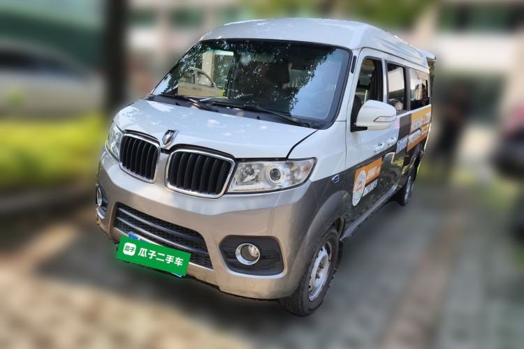 Used Jinbei New Hiace S 2021 1.5L Wealth Central Air-Conditioned Bus China VI Standard Model SWC15M