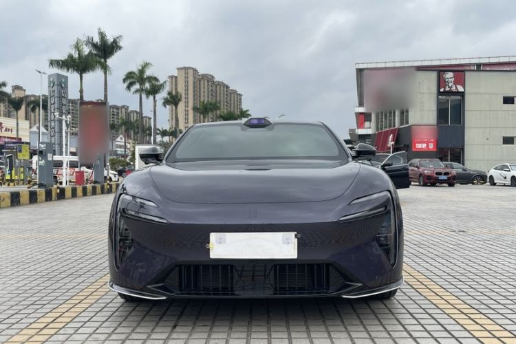 Used Avatr 06 2025 Ultra Pure Electric Edition Exterior 5