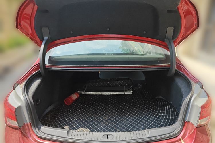 Used Buick Verano 2019 Sedan 15S Automatic Leading Model Trunk