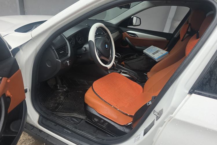 Used BMW X1 2014 sDrive18i Fashion Model Left Front Seat