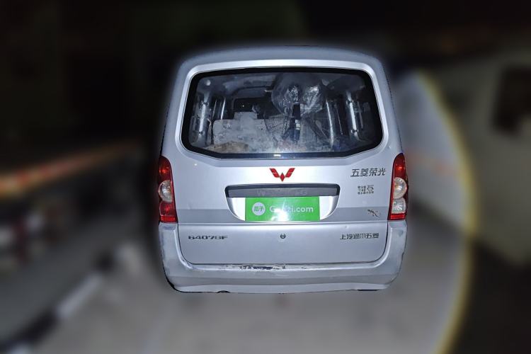 Used Wuling Rongguang 2011 1.2L Base Version

