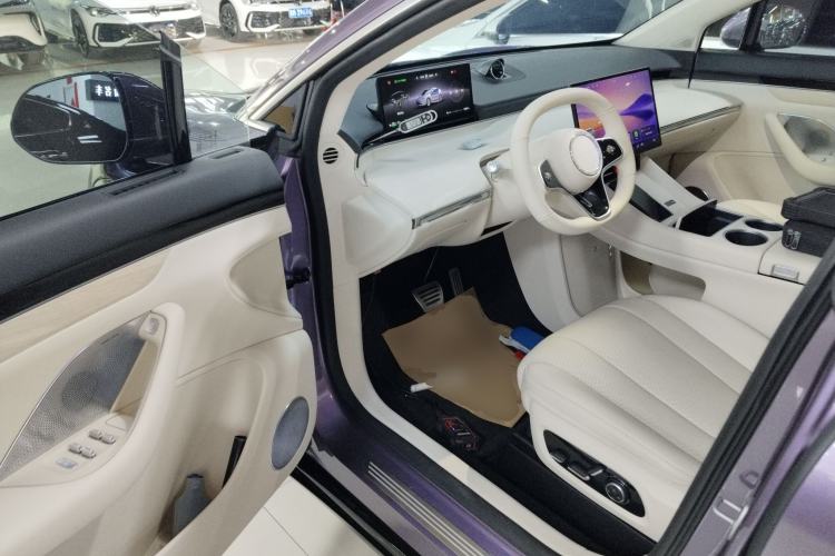 Used Hima Luxeed R7 2025 Extended-Range 331km Ultra Driver Seat