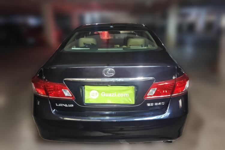 Used Lexus ES 2010 240 Luxury Edition Rear
