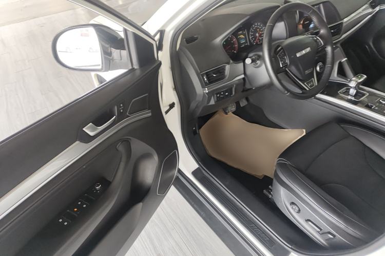 Used Haval H6 2019 Sport Edition 1.5T Automatic Two-Wheel Drive Elite Model China VI Driver Seat