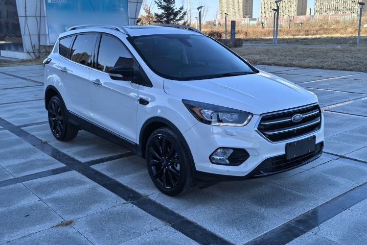 Used Ford Kuga 2017 EcoBoost 245 Four-Wheel-Drive Sport Model
