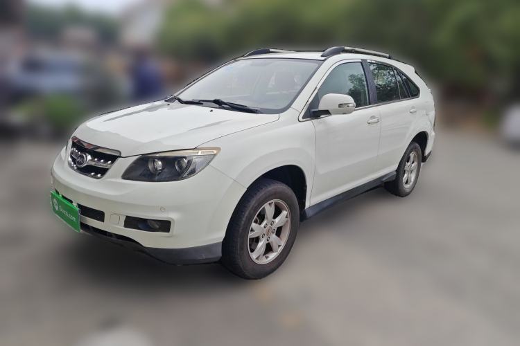Used BYD S6 2013 Platinum Edition 2.0L Manual Luxury Model
