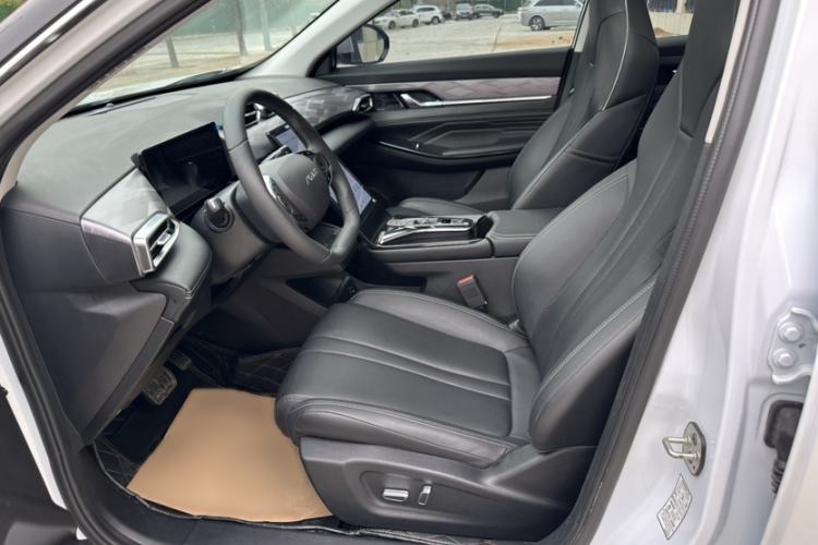 Used Dongfeng Aeolus Mage 2024 Honor Edition 1.5T Luxury Model
