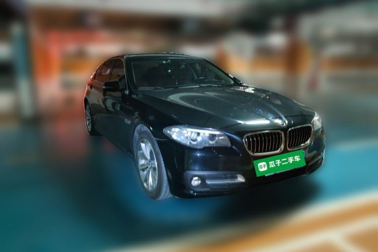 Used BMW 5 Series 2014 528Li Leading Model
