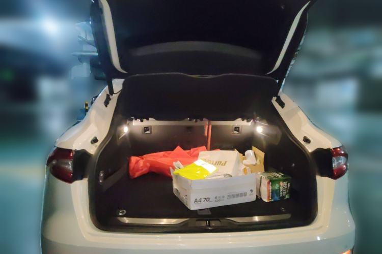 Used Maserati Levante 2016 3.0T Standard Edition Trunk