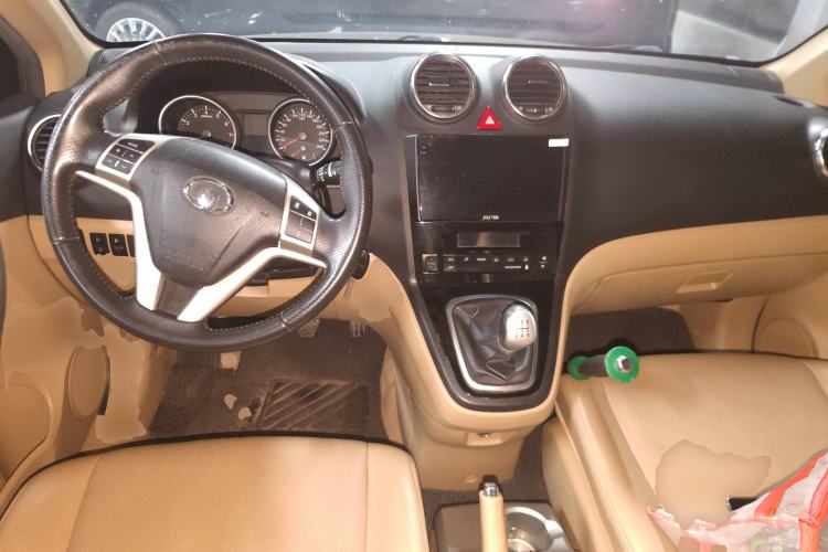 Used Haval H6 2011 2.0L Manual Two-Wheel Drive Elite Version