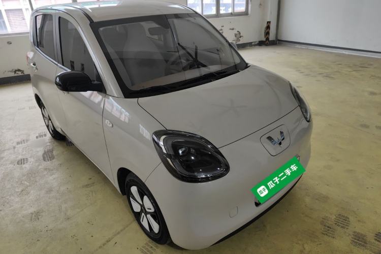Used Wuling Hongguang MINIEV 2025 Four-Door Version Premium Edition Front Right 45 Deg