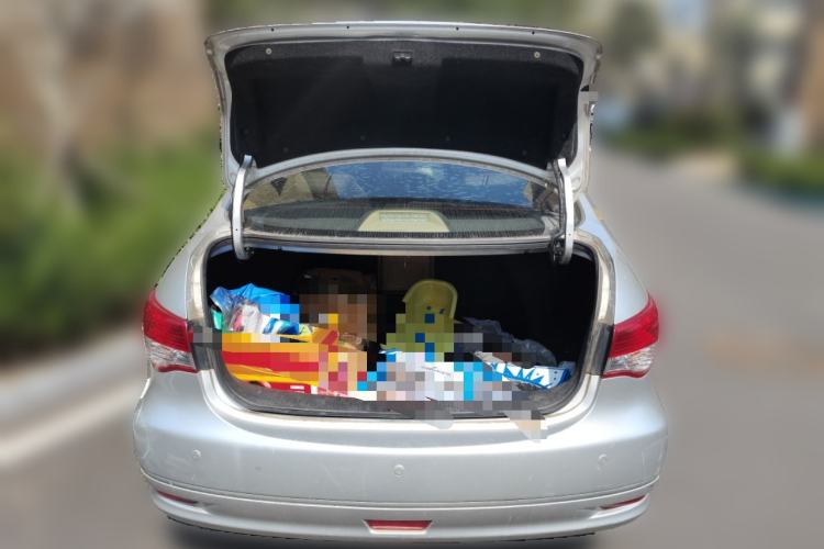 Used Nissan Sylphy 2009 1.6 XL Manual Luxury Sunroof Edition Trunk