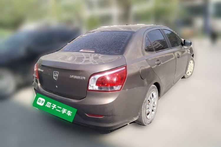 Used Baojun 630 2013 1.5L manual standard version