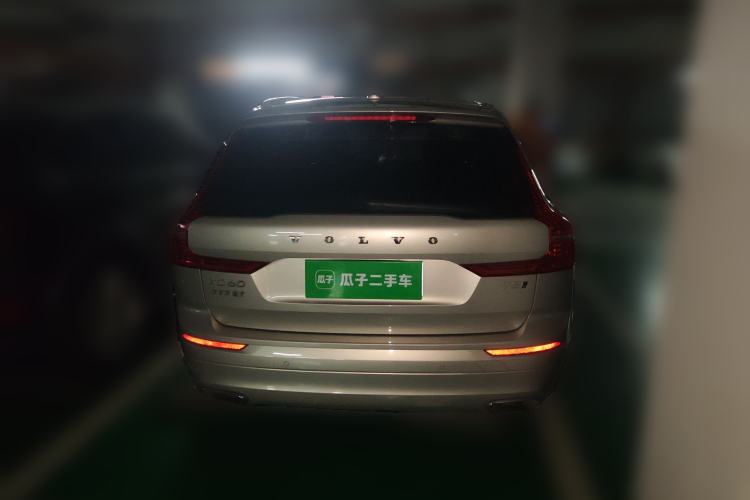 Used Volvo XC60 2019 T5 4x4 Smart Edition China VI Standard Rear