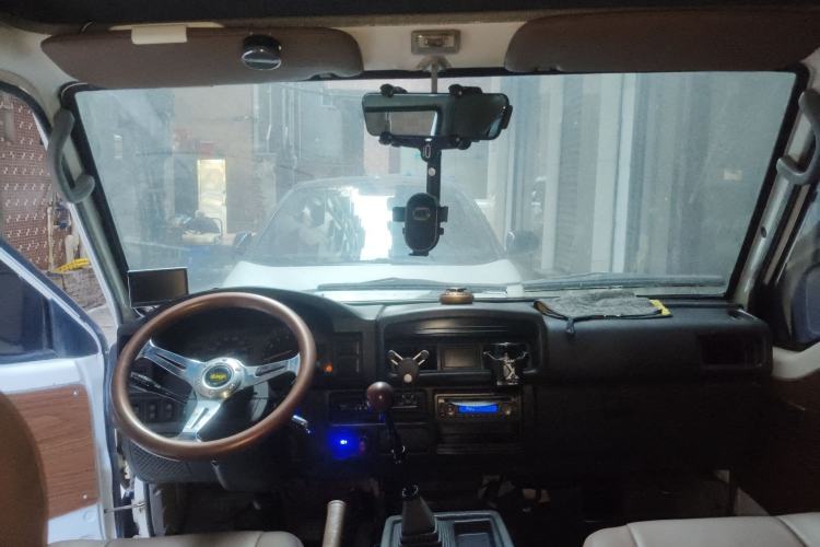 Used Soueast Delica 2008 2.0L Economy Version Center Console